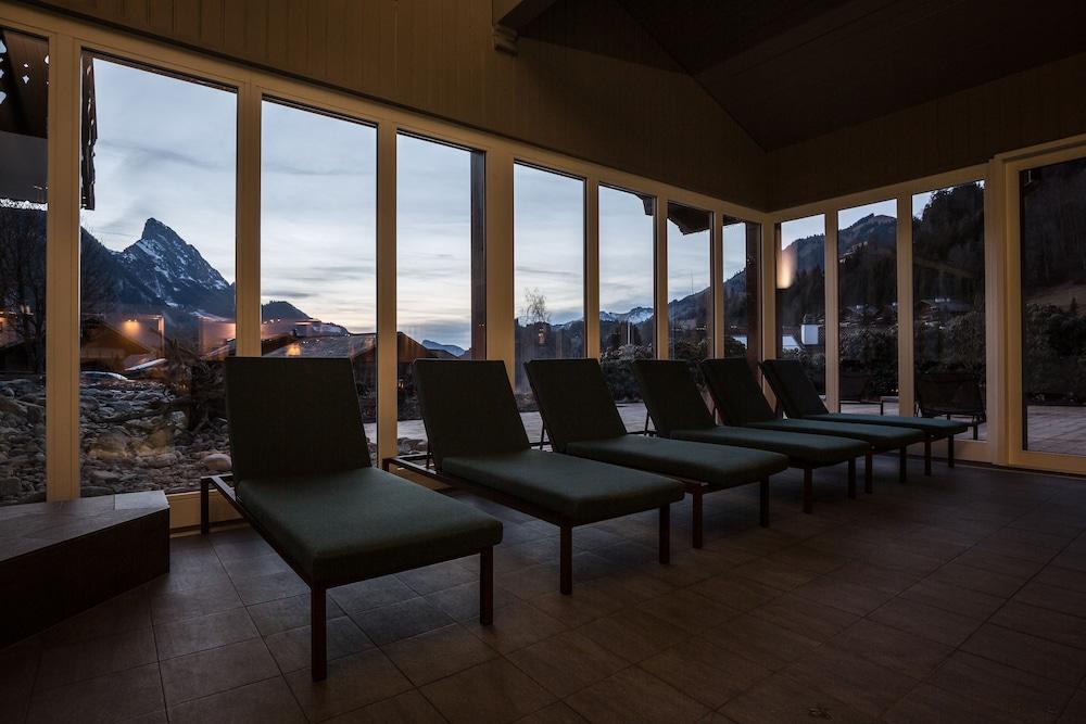 מלון זאנן Huus Gstaad מראה חיצוני תמונה